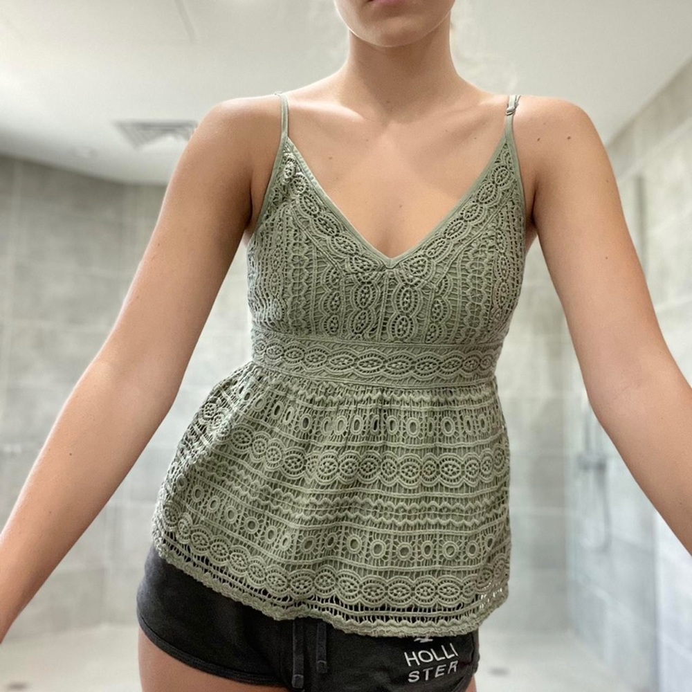 Abercrombie & Fitch Green Lace Tank Medium